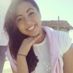 I'm 14,  I like to party, estrovertida'm well, I'm boring, I like to rock, I am well estresada, the most important of all is that I am happy