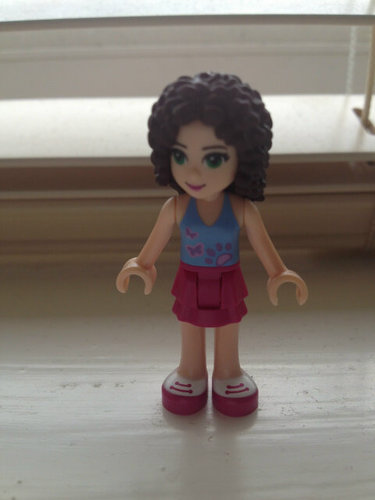 I'm Cathleen, I'm curly, mum to 3, living and working in sunny Leighton Buzzard. Life is good. views are my own x