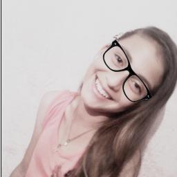 eu sou do tipo de garota que se pisar na bola eu do tirada sim  eu não seja mal educado comigoo  blz ;)