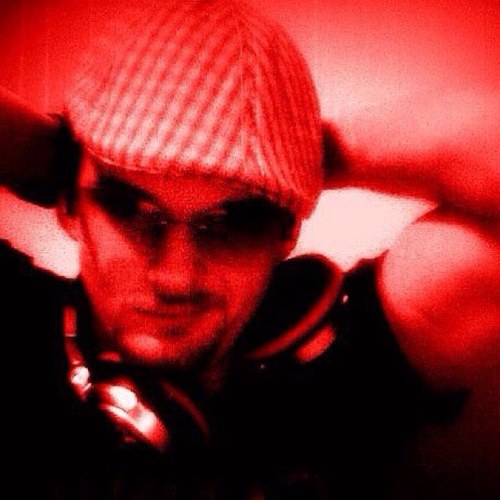 Its JBXtreme I repersent GuessWho? Productions in Dallas TX. Im a Bass Junkie.... House and Techno is the Game ;)
