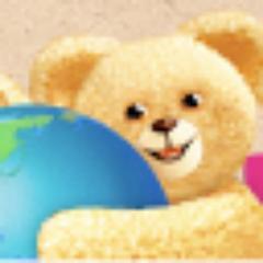 Just a cute and soft Bear, visiting fans and having fun along the trip. Hugs are my fuel... and tweets are my own ;)