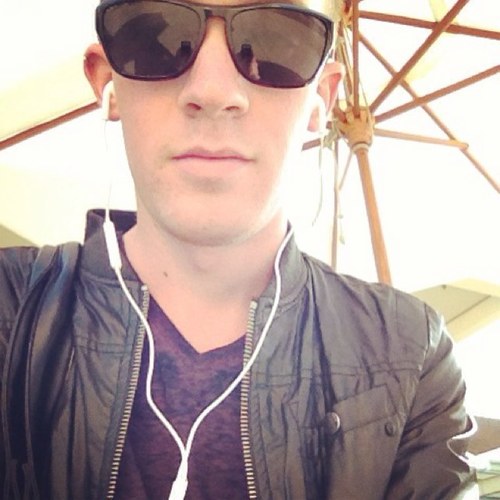 Tobie_McQueen's profile picture. Midwest transfer. McQueen. GUESS? Denim