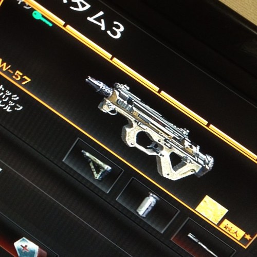 主にCODBO2のあるあるを呟いていきます。あ、BO2してます。ゴーストもしてますPS3ぶっ壊れて、今プレステージ5です。キルレは1.20です。やってる人フォローお願いします！o(｀ω´ )o