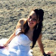 Supermom in training! Blogger, crafter, entrepreneur, writer, and in love with travel!