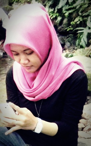 ' Physical Therapy Universitas Esa Unggul '11 _'29 oct 93'