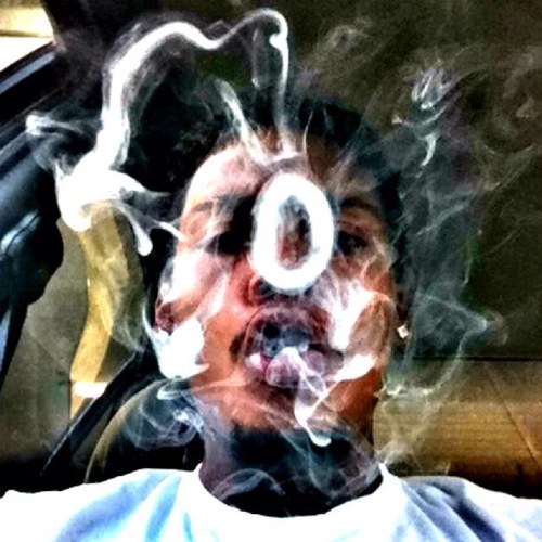 Cali Living ⛅ , Smokin The Finest KillaKu$h Weed(8 , Chillin stayin out the way , Hollaa