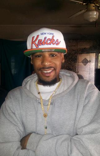 I'm juss your ordinary nigga..Ima Young Bo$$..Get Money Fuck Haters..Y.N.I.C