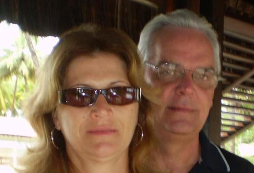 Um cara de bem com a vida!!!
Gosto do meu trabalho, amo minha familia e na medida do possível ajudo a quem mereça.