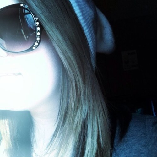 Micayla is the name. Currently taken , have been for 5 month, best 5 months of my life 11.18.12, 16 years old , Im a freshhie at lhs. I smoke cigarettes.