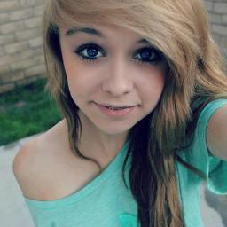 zawsze daję follow back ;D 
http://t.co/bNW74xEwEj ~popytajcie ;D