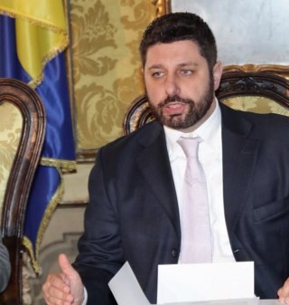 Assessore del Comune di #Modena Qualità e sicurezza della città, Lavori pubblici e Sport