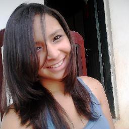 ♥uma garota que só quer ser feliz!
uma garota que ama passar os melhores momentos da vida com quem amo! ♥