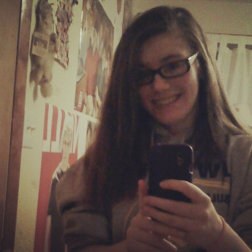 Cassidy_Lynn_5's profile picture. One Direction, Volleyball, and Glee are my life. I'm in love with @NiallOfficial. And I follow back ;) Kik: cassidy_lynn5 #TeamSingle
