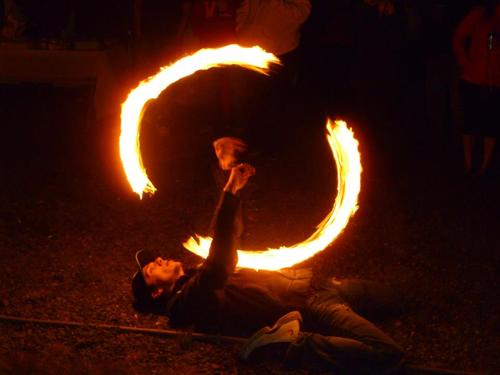 High energy Fire performer! specializing in Fire poi, Staffs, Devil sticks, Batons,  Fire eating/ breathing just to name a few!
https://t.co/c3VQChGieQ