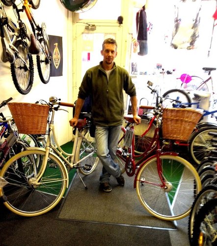 We are a family run bicycle shop based in Abingdon, Oxford. Established in 1979. Check out the latest news and offers here or just pop in.