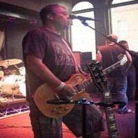 Eddie (@tone_face) Twitter profile photo