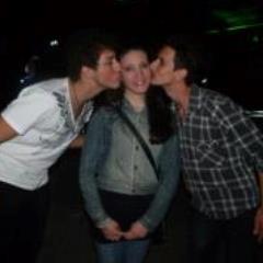 bio é vida e resumindo a minha são vcs dois amor eterno sempre amo vcs AeG @Ander_Gusttavo criado dia 21/12/12 syncer:22/12/12 amo muito vcs