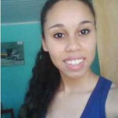essa mina sou eu,se nao for, nao me cobre, ninguem e´ perfeito.
