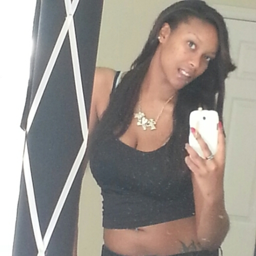 ..no https://t.co/cloOXoyQys gloss.Just Me xoxo #stripped ~Wont let yu break me, think wat yu want~ #Gemini..Hit the follow button b4 yu leave, Thxs ;)