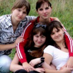 stormybaacilli's profile picture. Пристегнутый водитель, выпадая из «Оки», может случайно кинуть её через бедро.