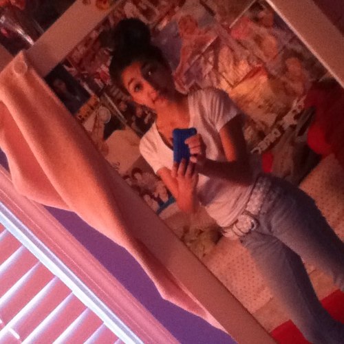 'Never give up on anybody. Miracles happen everyday. But not for me' );