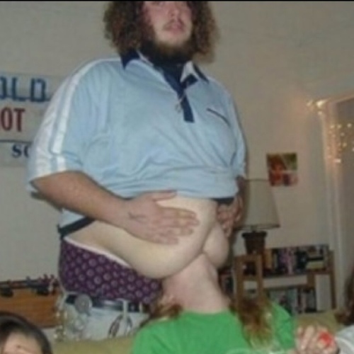 FLDirtyDares's profile picture. No truth, just dares. Send in some shit.