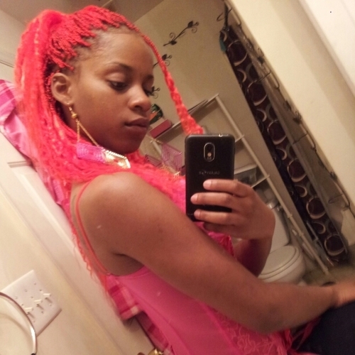 A Gifted & Talented Female Hip Hop Artist/Songwriter from North Carolina that Shows Diversity !!
For Bookings Contact Email: nashae_britton1@yahoo.com