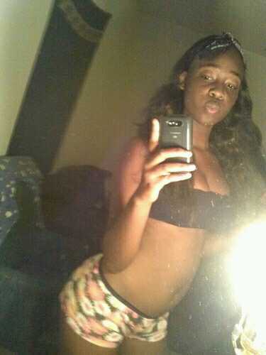 I keep shit real you like me or hate I really dont give af im a drama free chick I can be nice till a bitch try me R.N.$
