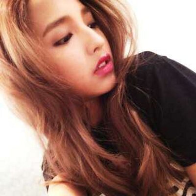 村上 詩織 Shiori Fairy のツイプロ