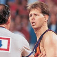 DAingeWhinyFace's profile picture. I'm a fucking whiner.