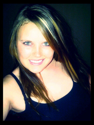 NatashiiLee's profile picture. D4DB9V3B