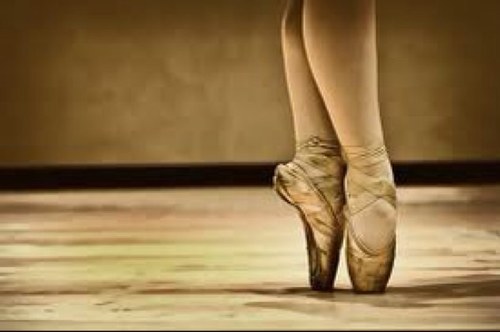 DanceForLofe's profile picture. Sorry about my @name DanceForLife was takin so i changed a letter.