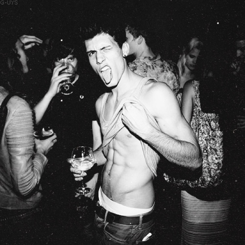 hakunafaketata's profile picture. I master in the art of breathing. I also have a PhD in sarcasm.