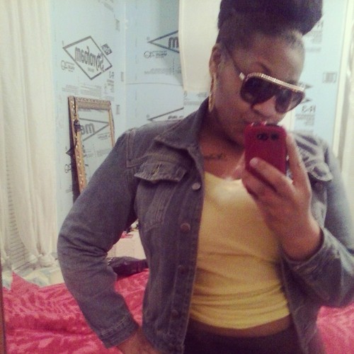 18 y/o | Kelsey Kiara Litiskas |  #HighSchoolGraduate =D | May 8th 2009 ;) | followed by @Rob_Day26 on June 5, 2012 =)