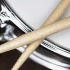 iDRUMSi's profile picture. AWWW @_iLiSTENi_ @_432Hz_ MUSiC ❤ E▲RS