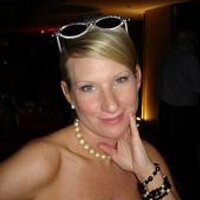Christie Bowling - @Crickstr Twitter Profile Photo