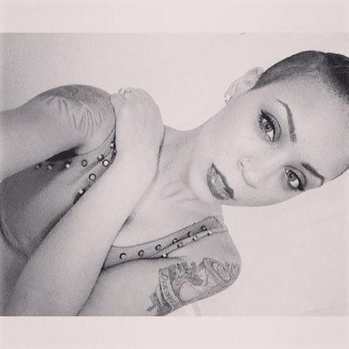 prettyqiRLcee's profile picture. Instagram : cynnnbaddd
