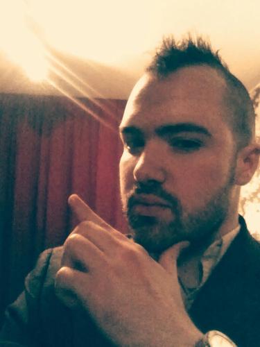 bobbychappel's profile picture. Something something writer something something.