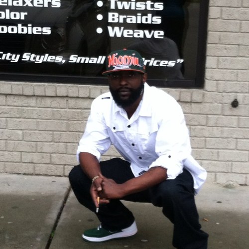 Derrick77058220's profile picture. 