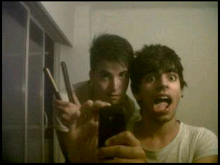 javi_noriega94's profile picture. Estudiante de diseño de moda que empieza a plantearse que el Nihilismo quizá no sea tan mala idea... Loco YO!? En qué te basas...?