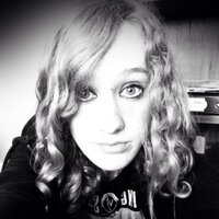 Sarah (@fearless273) 's Twitter Profile