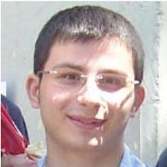 Francesco Paparella ha conseguito la laurea magistrale in Informatica discutendo una tesi sulla annotazione fuzzy e il retrieval di forme.