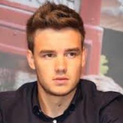 follow me, i follow back! (:
One Direction ♥ #directioner
DJMalik♡BooBear♡Hazza♡Leeyum♡Nayeul♡