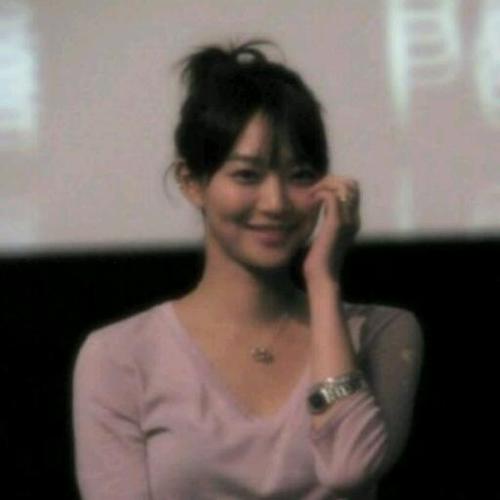 [840405] 안녕하세요 신민아봇입니다^^ hello i shinmina bot nice to meet you, real mina is metoday user(mina_shin)