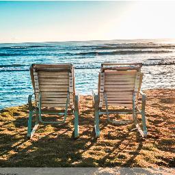 Travel around the world while making Apps & eBooks.               
#nomadic #entrepreneurship
