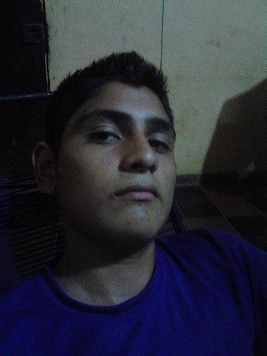 situacion:soltero nesesidad:novia