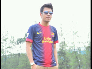 If you remember a time; And if the time is there, look for me because I'm still the same as before.