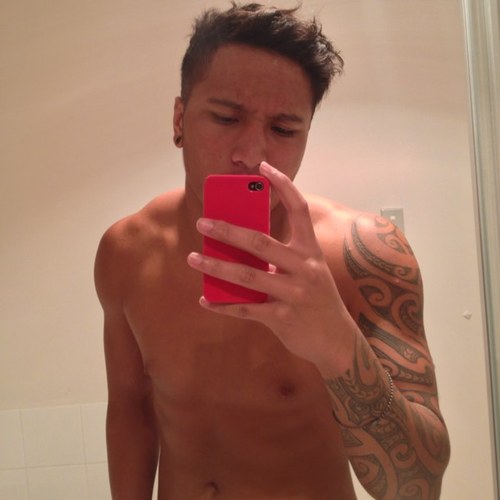 jayjones_06's profile picture. 