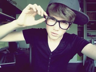 Single/ voetbal / 14 jaar / ..3