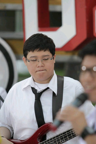 Bass Player for deVAn band &simplicity @Simplicity_ID | Session Bass Player | Songwriter | DotA 2 Player | Kaskuser |